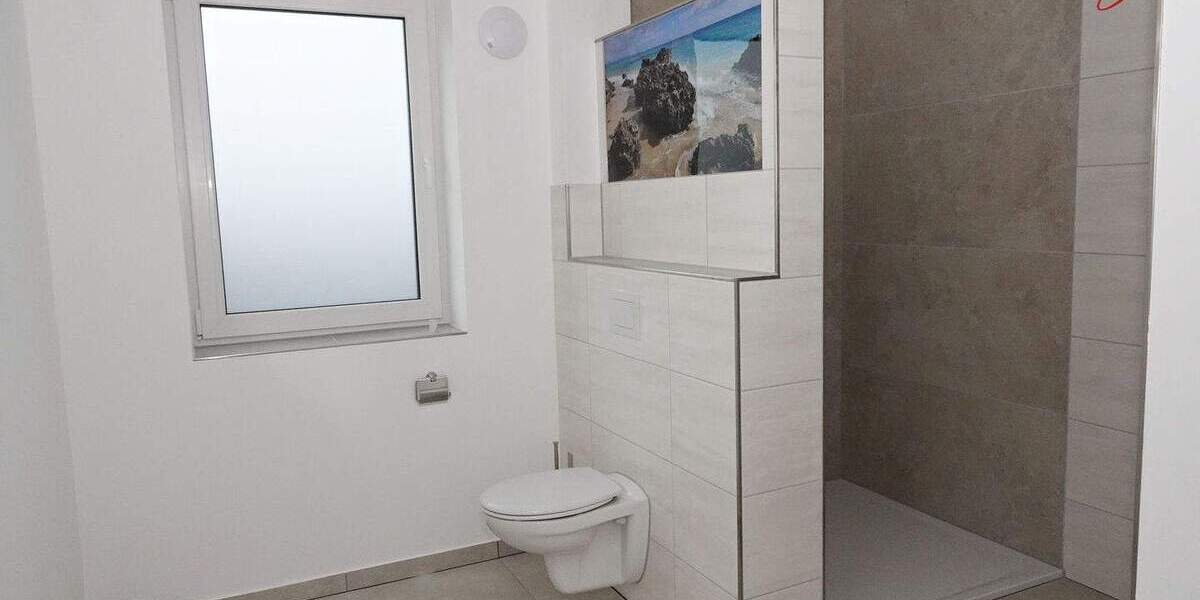 Etagenwohnung Esens - 3 Zimmer, 92 m&sup2;, 990&euro; | Angebot:24790985