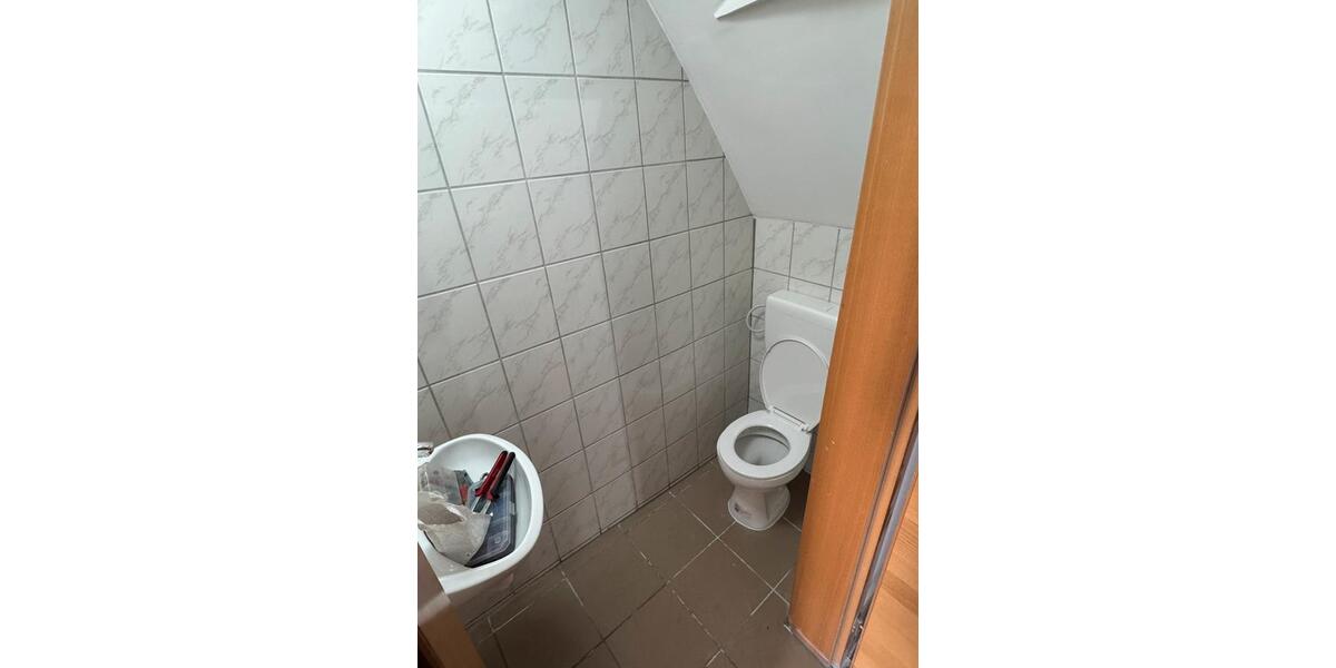 Etagenwohnung Mönchengladbach West - 6 Zimmer, 194 m&sup2;, 1.830&euro; | Angebot:26605396