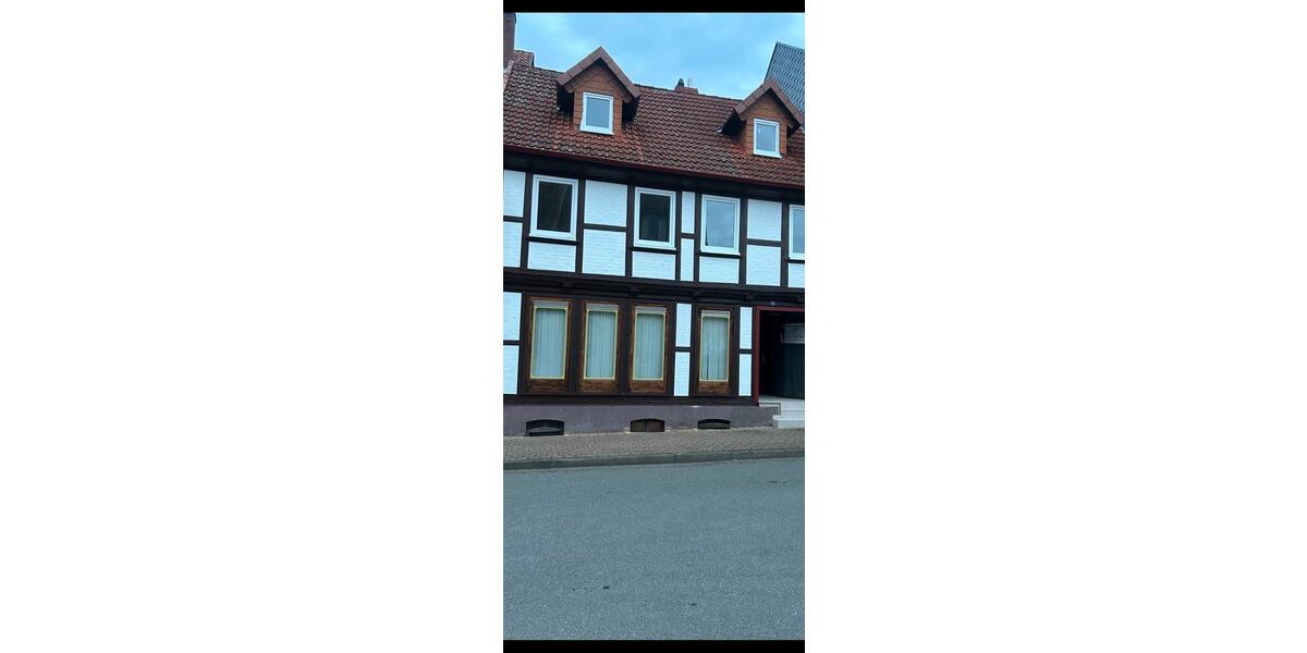 Etagenwohnung Osterode am Harz - 3 Zimmer, 100 m&sup2;, 850&euro; | Angebot:26562587