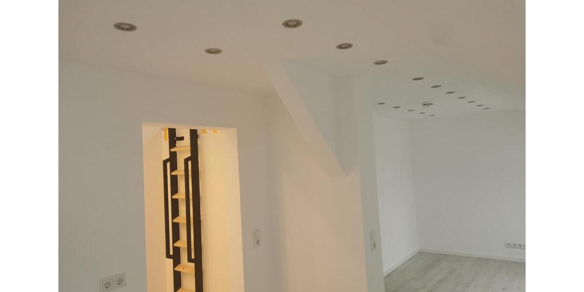 Dachgeschoßwohnung Rheda-Wiedenbrück Wiedenbrück - 1.5 Zimmer, 35 m&sup2;, 500&euro; | Angebot:26611609