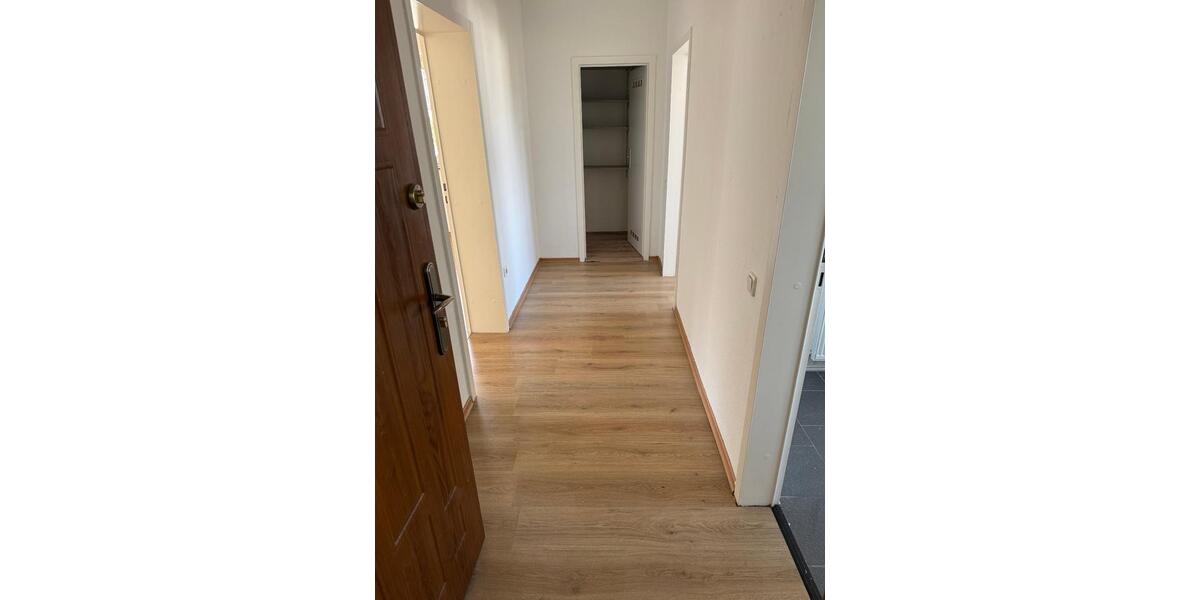 Etagenwohnung Lüdenscheid - 3 Zimmer, 68 m&sup2;, 390&euro; | Angebot:26351693