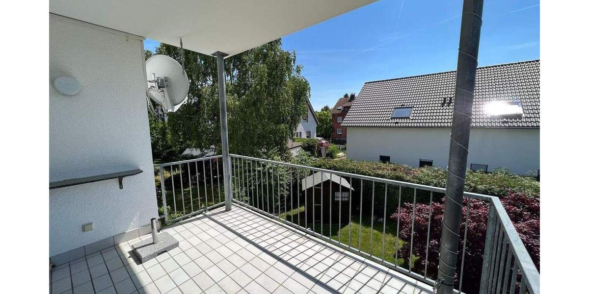 **Attraktive 3-Zimmer-Wohnung mit Einbauküche und Süd-West-Balkon** 3 zimmer