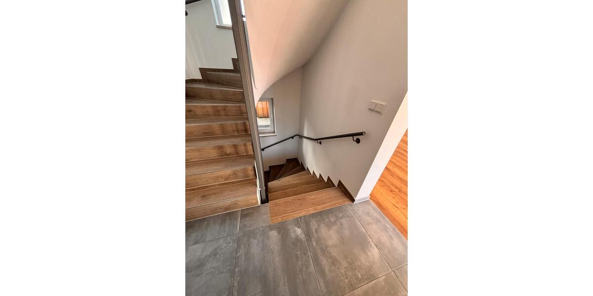 Doppelhaushälfte Aresing - 4 Zimmer, 120 m&sup2;, 1.550&euro; | Angebot:26331653