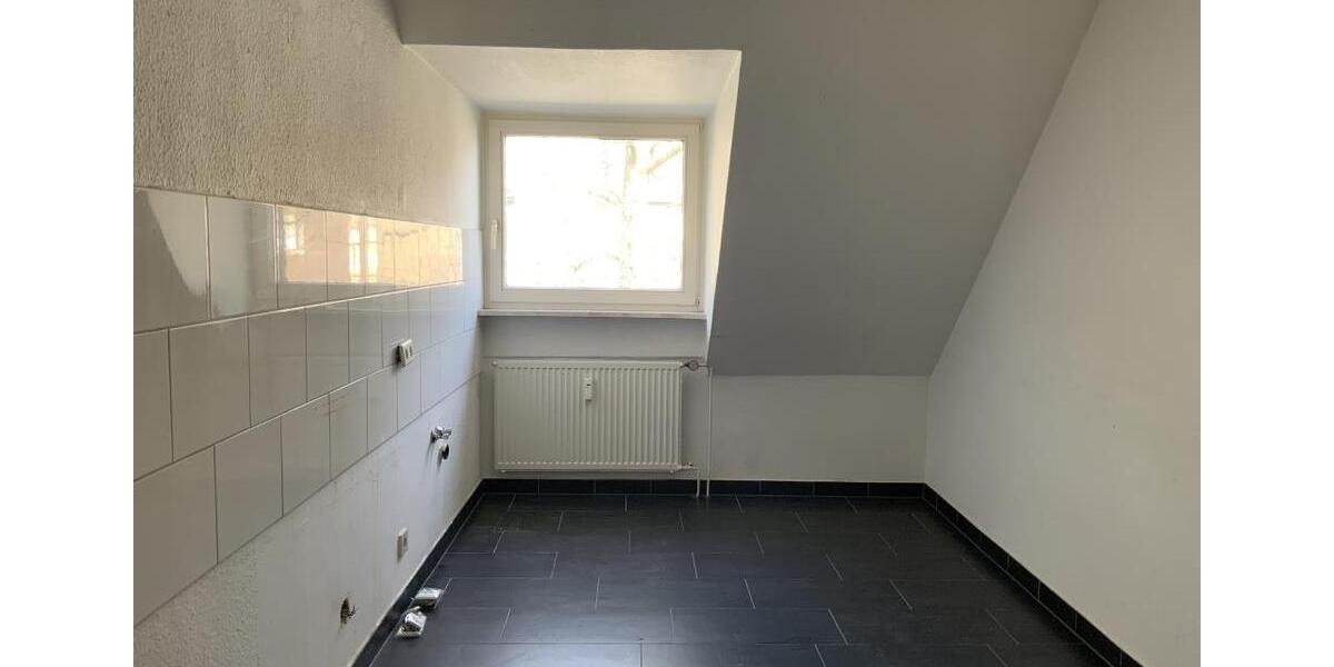 Dachgeschoßwohnung Gelsenkirchen Gelsenkirchen-Mitte - 2 Zimmer, 54 m&sup2;, 399&euro; | Angebot:25421739