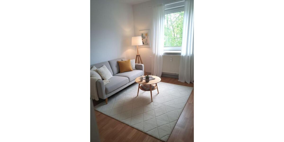 Erdgeschoßwohnung Glauchau - 2 Zimmer, 37 m&sup2;, 220&euro; | Angebot:26467383