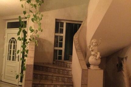 Wohnen auf Zeit Strullendorf - 1 Zimmer, 25 m&sup2;, 380&euro; | Angebot:26054767