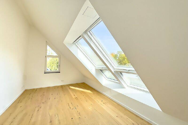 Etagenwohnung München Thalk.Obersendl.-Forsten-Fürstenr.-Solln - 5 Zimmer, 139 m&sup2;, 3.990&euro; | Angebot:26908586