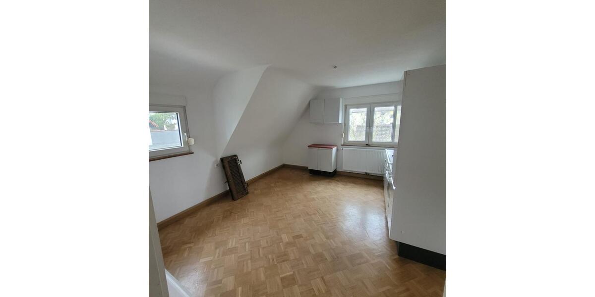 Dachgeschoßwohnung Vellberg - 2 Zimmer, 68 m&sup2;, 750&euro; | Angebot:25723184