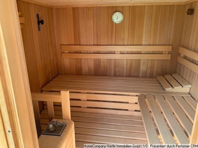 Ruhig & angenehm möbliert in herrlicher Hanglage beim Lorettoberg für 3-12 Monate in Wiehre, Freiburg