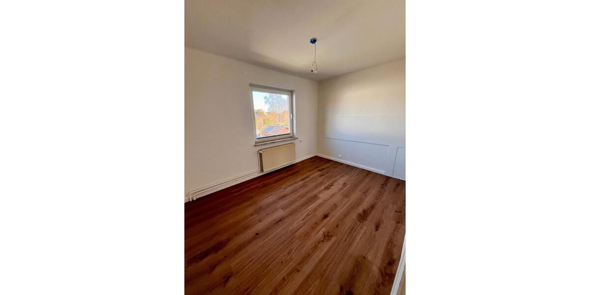 Etagenwohnung Uelzen - 4 Zimmer, 75 m&sup2;, 675&euro; | Angebot:25377062