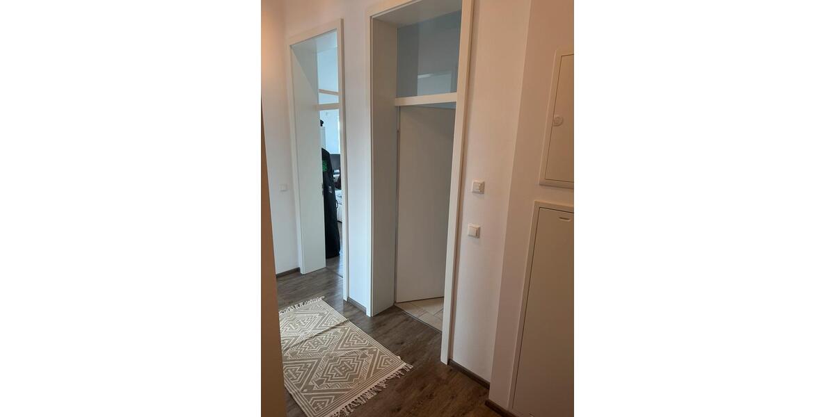 Etagenwohnung Pilsting - 2 Zimmer, 82 m&sup2;, 765&euro; | Angebot:25923222