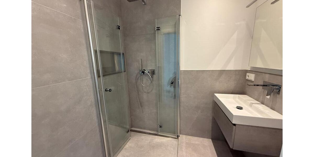 Einfamilienhaus Hameln Kernstadt - 2 Zimmer, 136 m&sup2;, 1.900&euro; | Angebot:23702601