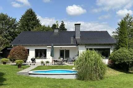 Haus Velbert - 5 Zimmer, 189 m&sup2;, 2.250&euro; | Angebot:27352464