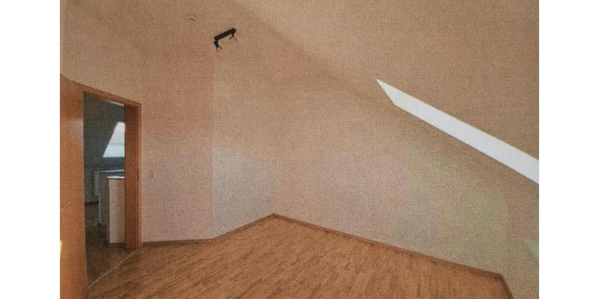 gepflegte 4 Zimmer Maisonette Wohnung teilmöbl. OT Burgkunstadt 4 zimmer