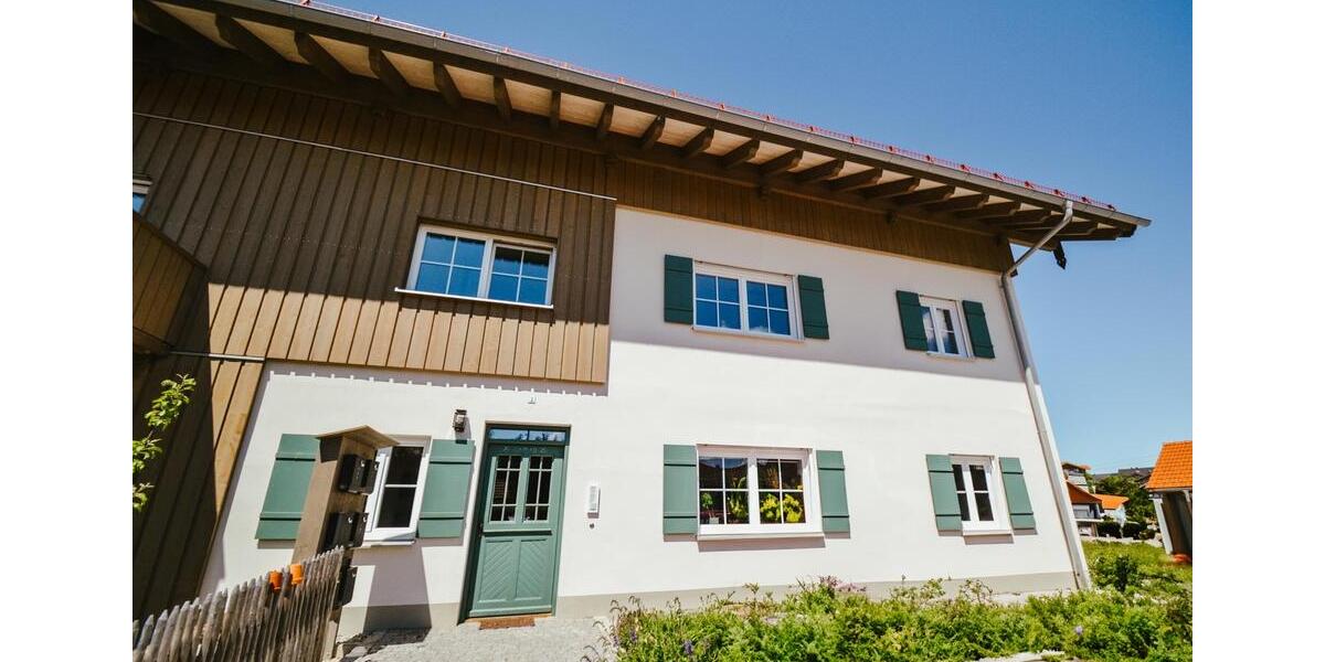 Dachgeschoßwohnung Bernbeuren - 2 Zimmer, 79 m&sup2;, 880&euro; | Angebot:26439415