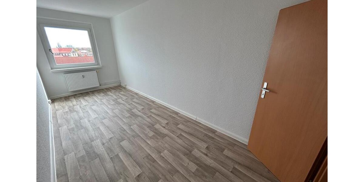 Dachgeschoßwohnung Halberstadt - 3 Zimmer, 70 m&sup2;, 422&euro; | Angebot:26659430
