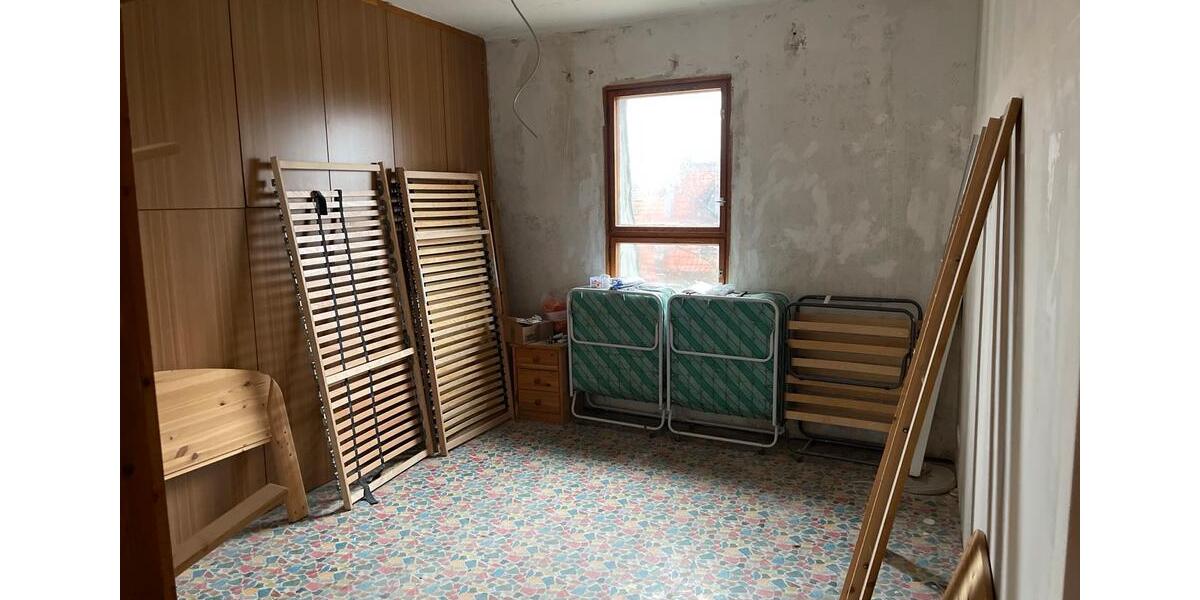 Hochparterre Bad Schmiedeberg - 3 Zimmer, 165 m&sup2;, 1.350&euro; | Angebot:26169448