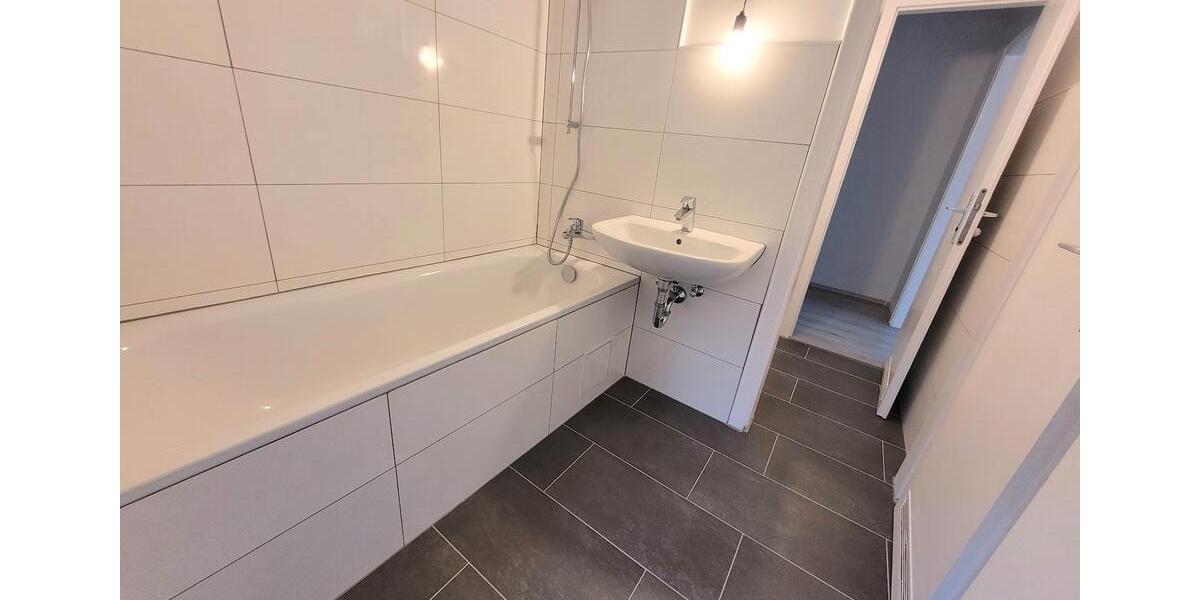 Etagenwohnung Essen Stadtbezirk VII - 4 Zimmer, 82 m&sup2;, 722&euro; | Angebot:23311933