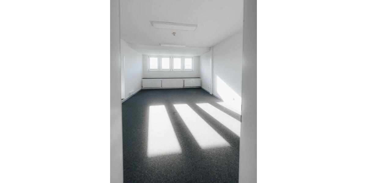 Büroräume im Flughafen Braunschweig-Wolfsburg zimmer