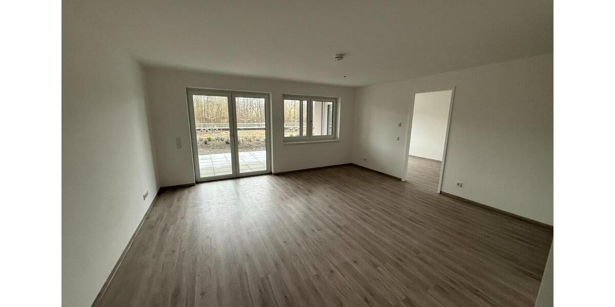 Erdgeschoßwohnung Coburg - 3 Zimmer, 96 m&sup2;, 1.295&euro; | Angebot:24960960
