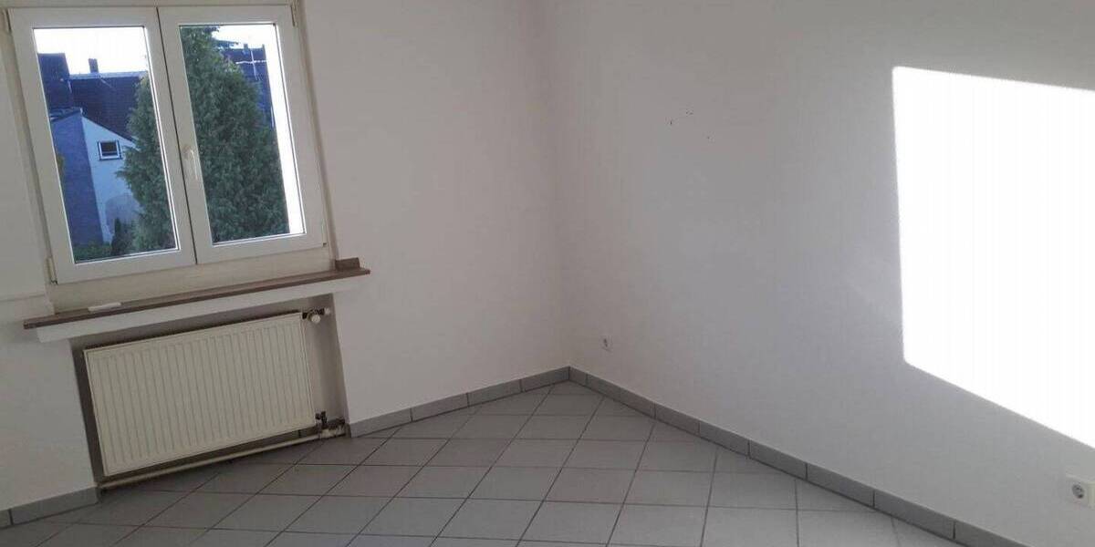 Etagenwohnung Krefeld Cracau - 2 Zimmer, 56 m&sup2;, 470&euro; | Angebot:23788839