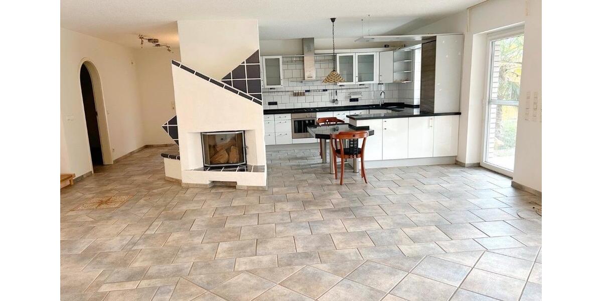 Doppelhaushälfte Geseke - 4 Zimmer, 154 m&sup2;, 1.500&euro; | Angebot:24822267