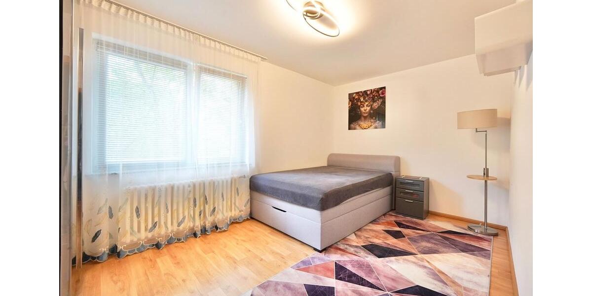 Etagenwohnung Rüsselsheim am Main - 3 Zimmer, 76 m&sup2;, 1.550&euro; | Angebot:25988987