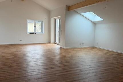 Dachgeschosswohnung mit Ausblick 3 zimmer