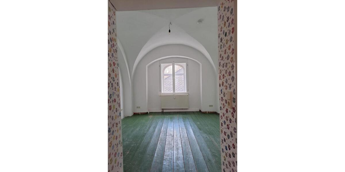 Etagenwohnung Colditz - 4 Zimmer, 127 m&sup2;, 570&euro; | Angebot:25902827