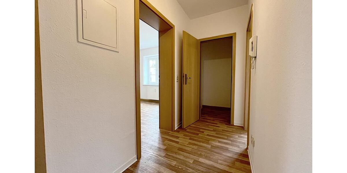 Erdgeschoßwohnung Glauchau - 2 Zimmer, 57 m&sup2;, 360&euro; | Angebot:26001487