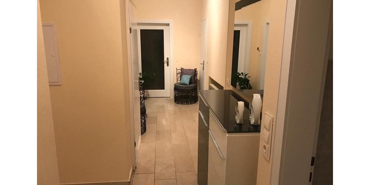 Erdgeschoßwohnung Hochheim am Main - 3 Zimmer, 75 m&sup2;, 900&euro; | Angebot:26566711