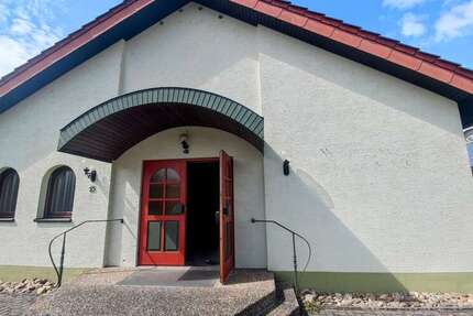 Büro in Annweiler 3.500 € 221.64 m² zimmer