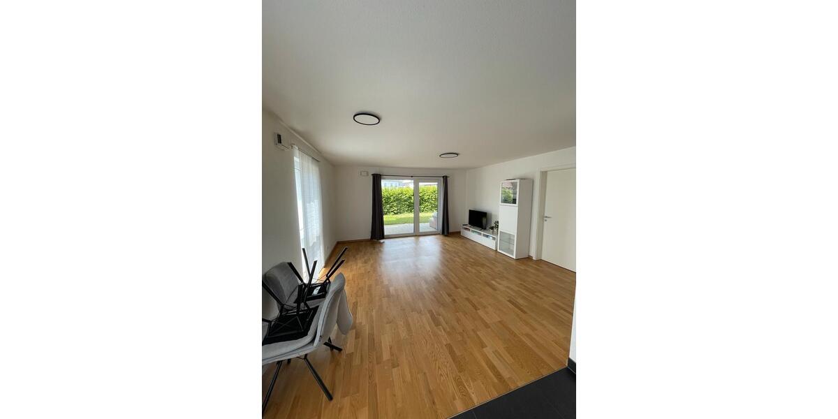 Wohnen auf Zeit Eriskirch - 3 Zimmer, 85 m&sup2;, 670&euro; | Angebot:26224672