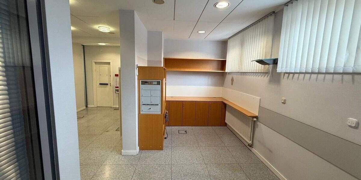 Gewerbeobjekt Schwarzach am Main Stadtschwarzach - 6 Zimmer, 150 m&sup2;, 1.100&euro; | Angebot:25774921