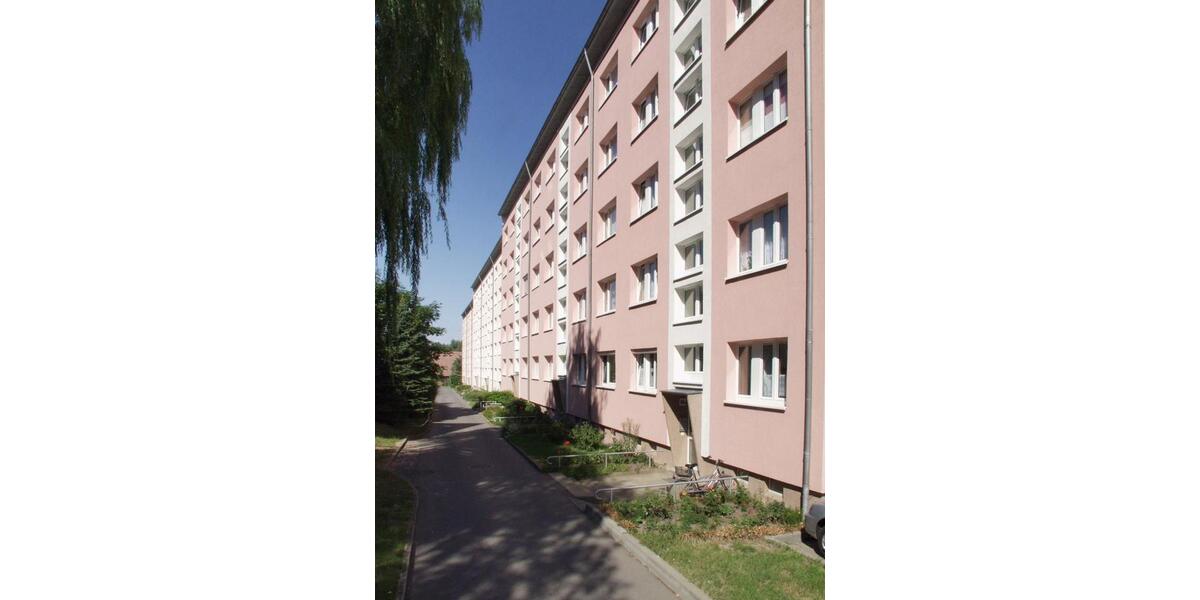 Etagenwohnung Riesa - 2 Zimmer, 49 m&sup2;, 294&euro; | Angebot:26637282