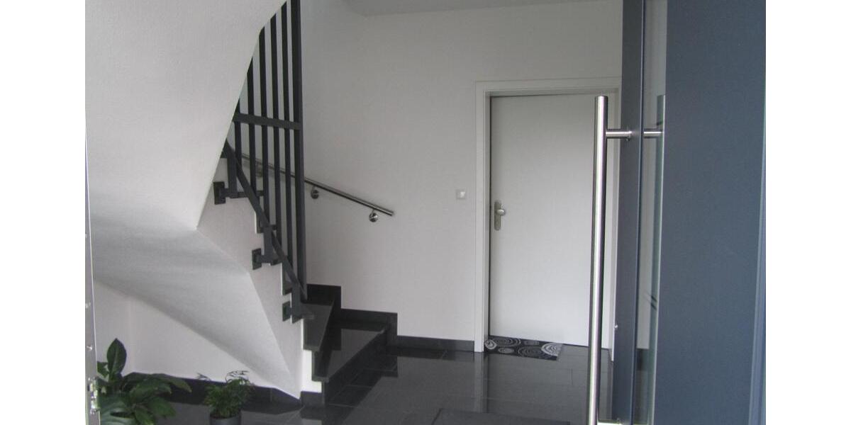 Etagenwohnung Wunstorf - 3 Zimmer, 82 m&sup2;, 820&euro; | Angebot:24680450