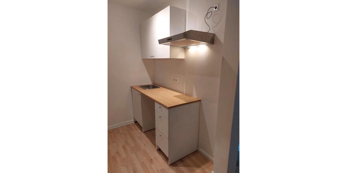 Dachgeschoßwohnung Berlin Neukölln - 1 Zimmer, 23 m&sup2;, 649&euro; | Angebot:25236036