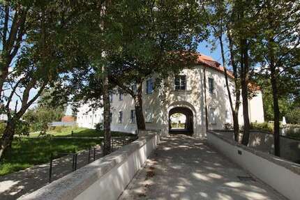 Wohnung Aiterhofen - 4.5 Zimmer, 102 m&sup2;, 1.100&euro; | Angebot:21672504