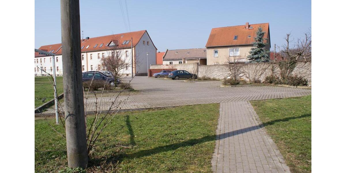 Etagenwohnung Staßfurt - 2 Zimmer, 59 m&sup2;, 330&euro; | Angebot:26633184