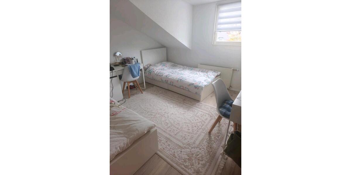 Dachgeschoßwohnung Ransbach-Baumbach Baumbach - 4 Zimmer, 80 m&sup2;, 1.150&euro; | Angebot:25959761