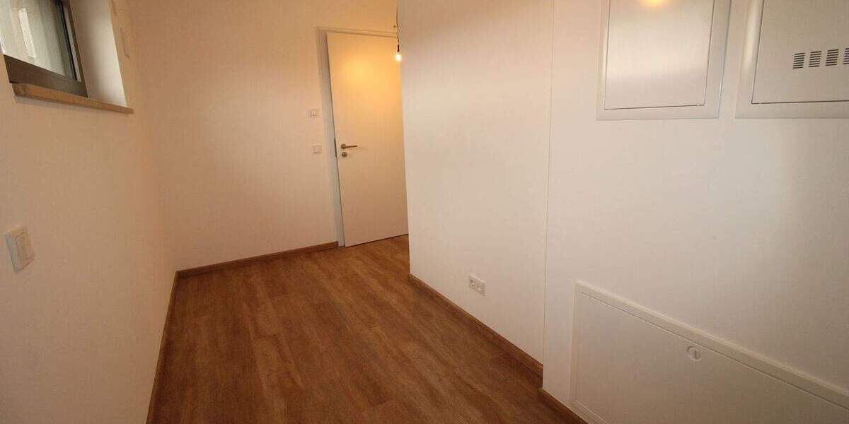 Etagenwohnung Spalt - 2 Zimmer, 75 m&sup2;, 865&euro; | Angebot:25677610