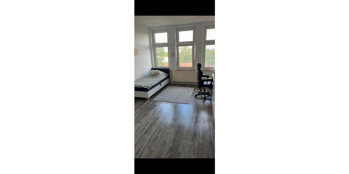 Dachgeschoßwohnung Oebisfelde-Weferlingen Weferlingen - 3 Zimmer, 72 m&sup2;, 470&euro; | Angebot:26016511