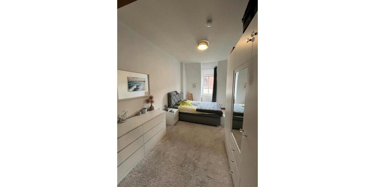 Dachgeschoßwohnung Halle (Saale) - 2 Zimmer, 64 m&sup2;, 570&euro; | Angebot:26671077