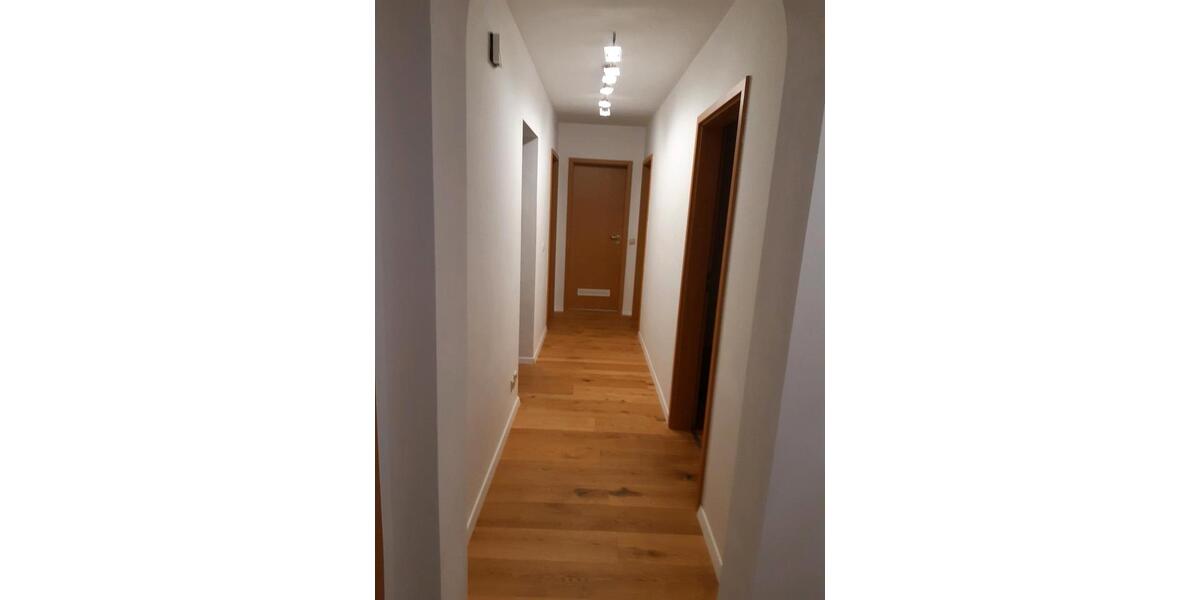 Etagenwohnung Hof Christiansreuth - 4 Zimmer, 95 m&sup2;, 980&euro; | Angebot:24827228