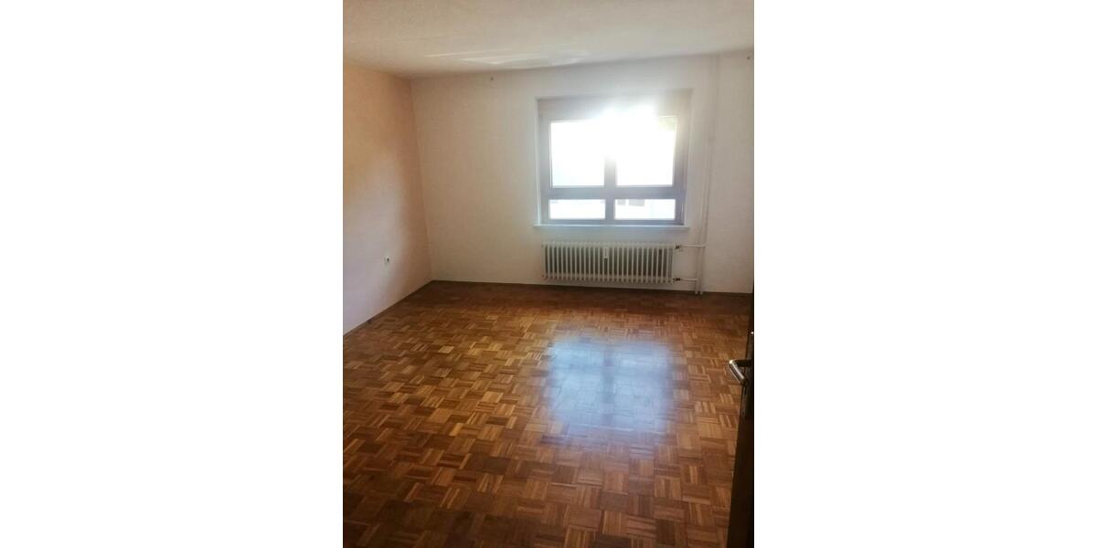 3-Zimmer-Wohnung mit Balkon und Einbauküche 3 zimmer
