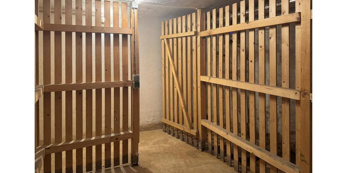 Etagenwohnung Zella-Mehlis Mehlis - 3 Zimmer, 89 m&sup2;, 630&euro; | Angebot:25921218