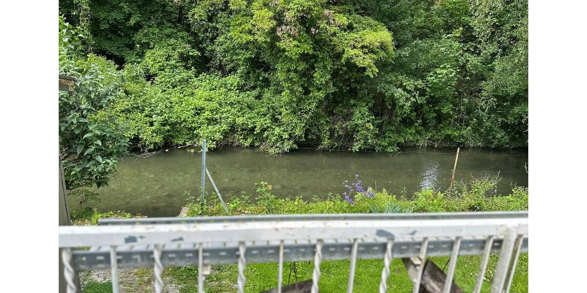 Etagenwohnung Dettingen an der Erms - 3 Zimmer, 60 m&sup2;, 1.950&euro; | Angebot:24590407