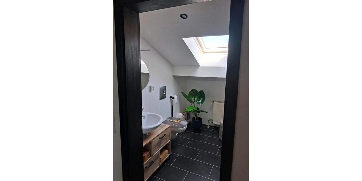 Dachgeschoßwohnung Kelheim - 3 Zimmer, 73 m&sup2;, 850&euro; | Angebot:25873696