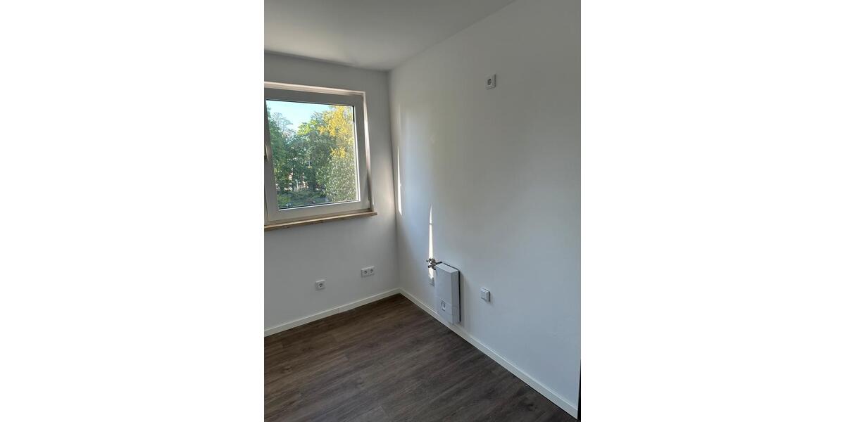 Etagenwohnung Duisburg Duisburg-Mitte - 4.5 Zimmer, 85 m&sup2;, 905&euro; | Angebot:26605395