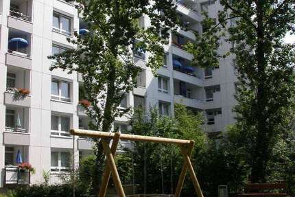 Wohnung zum Mieten in Düsseldorf 776 € 77.6 m²